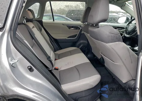 2021 Toyota Rav4 Xle z USA, uszkodzony, nr VIN 4T3RWRFV5MU026169